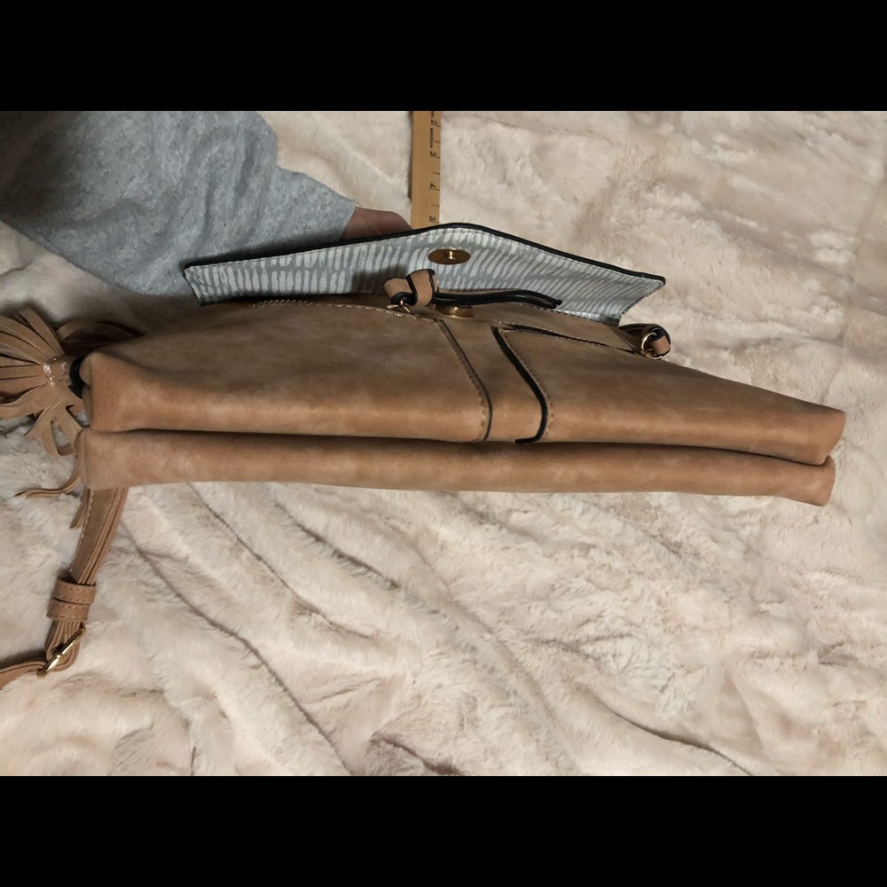 Crossbody bag - Picture 12 of 12